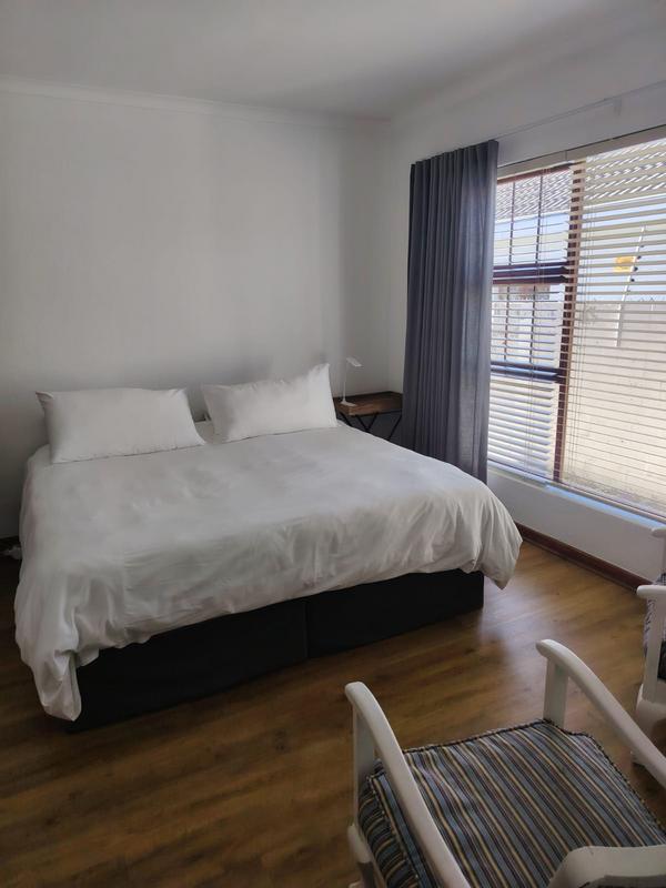 To Let 4 Bedroom Property for Rent in Onrus Western Cape